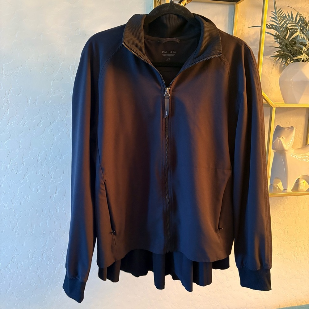 Athleta Advantage Jacket lightweight sporty mesh ventilation women’s large L